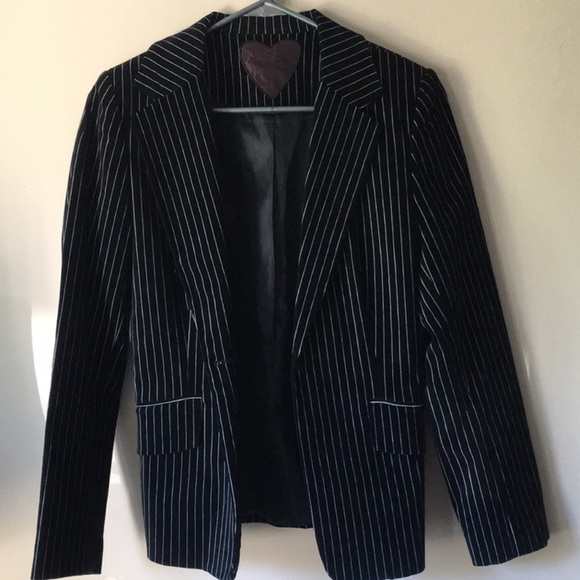 🆕 MARIO SERRANI | Velvet Pinstriped Blazer - Picture 1 of 5